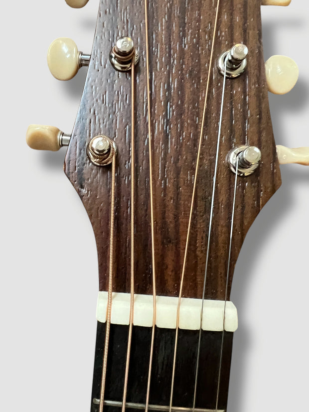 Sound Smith steel String Guitalele