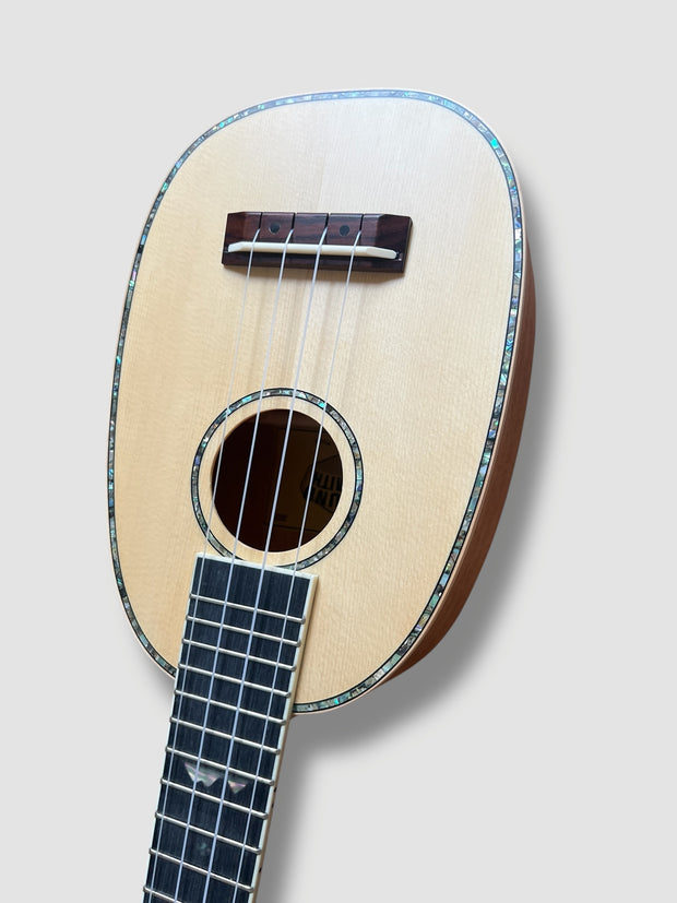 Sound Smith Pineapple long neck soprano ukulele