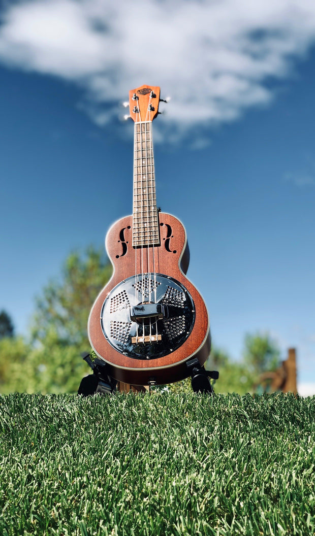 Sound Smith Resonator Ukulele - SSU-RM - SOUND SMITH  Ukulele - Guitar Capo Ukulele - Guitar picks