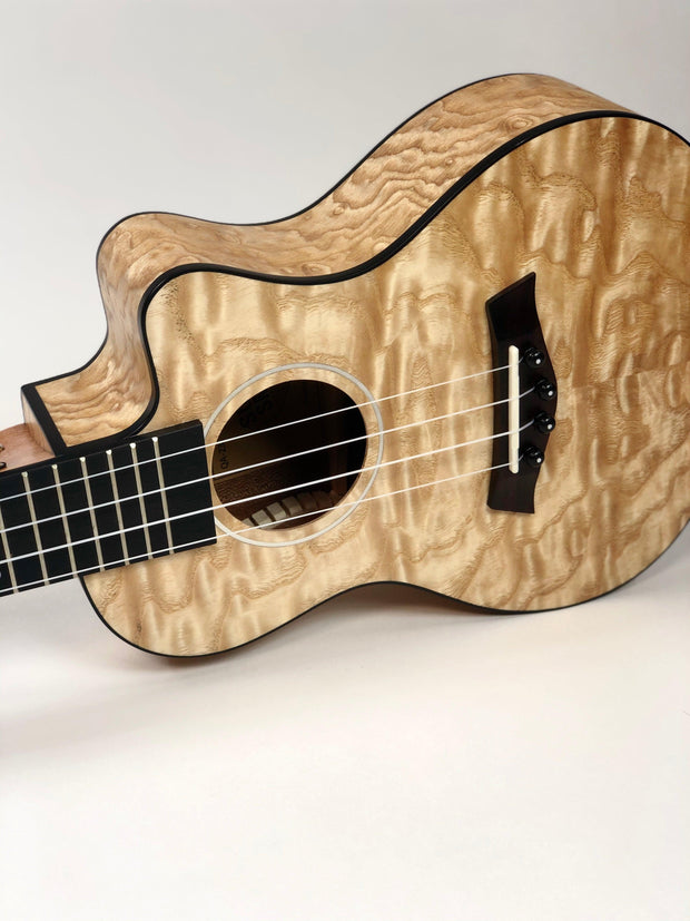 Sound Smith Quilted Ash Ukulele