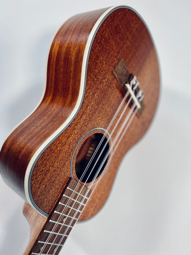 Sound Smith Tenor Antique Mahogany 6-String Ukulele - Natural M26-6E