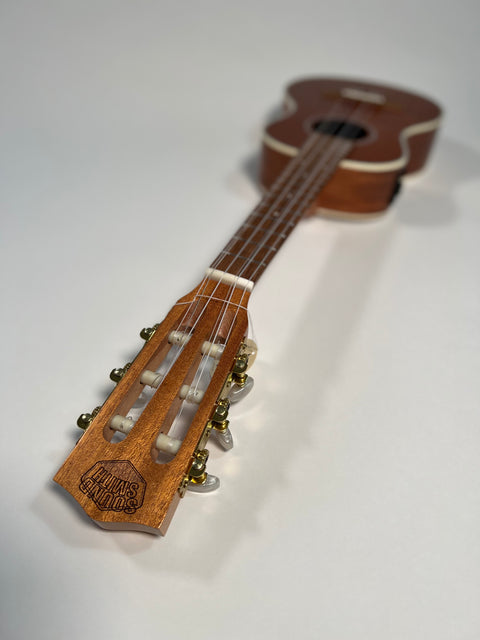 Sound Smith Tenor Antique Mahogany 6-String Ukulele - Natural M26-6E