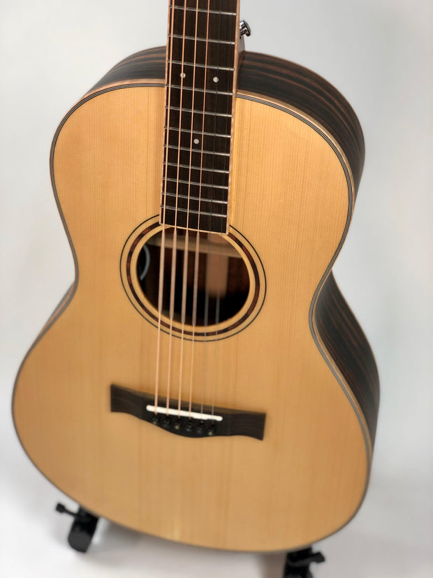 Sound Smith Parlor Acoustic - Electric Guitar (SEP)