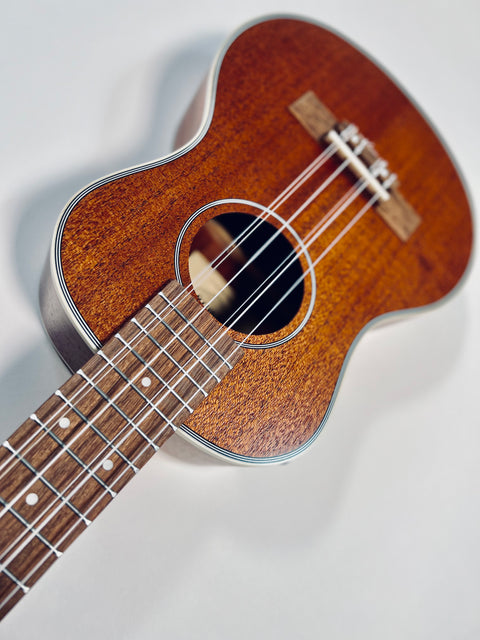 Sound Smith Tenor Antique Mahogany 6-String Ukulele - Natural M26-6E